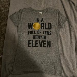 STRANGER THINGS S GRAPHIC TEE GRAY AND BLACK.